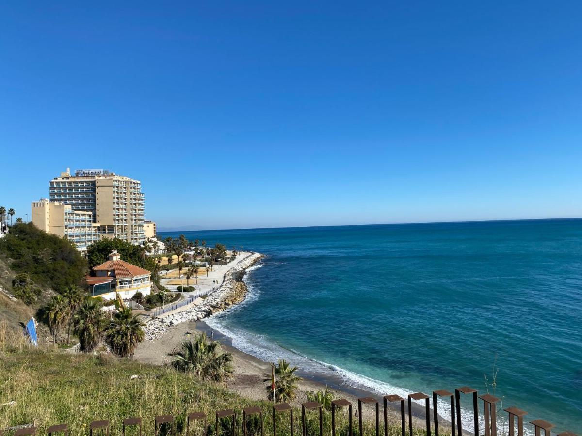 Duplex De Lujo En La Playa , Jacuzzy, Piscina, Chimenea Y Padel Apartment Benalmadena Luaran gambar