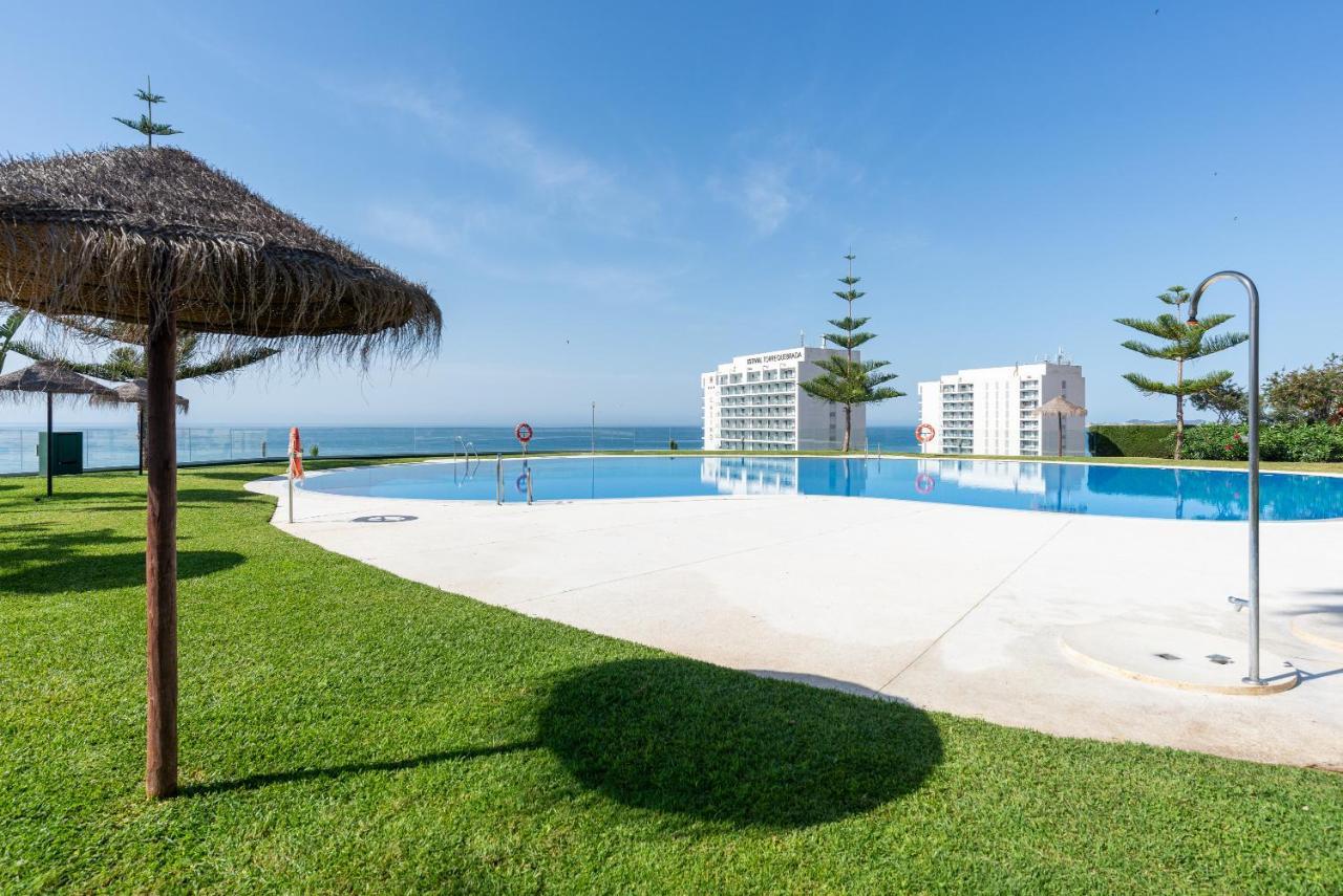 Duplex De Lujo En La Playa , Jacuzzy, Piscina, Chimenea Y Padel Apartment Benalmadena Luaran gambar